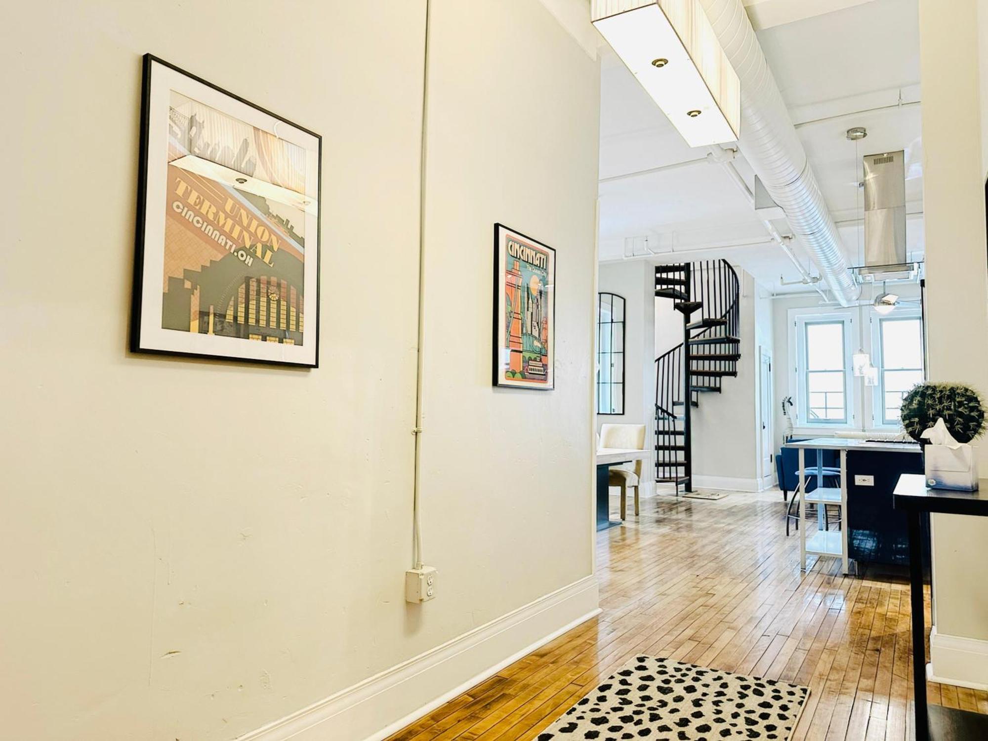 The Historic Lyric Penthouse With Private Rooftop Цинциннати Экстерьер фото