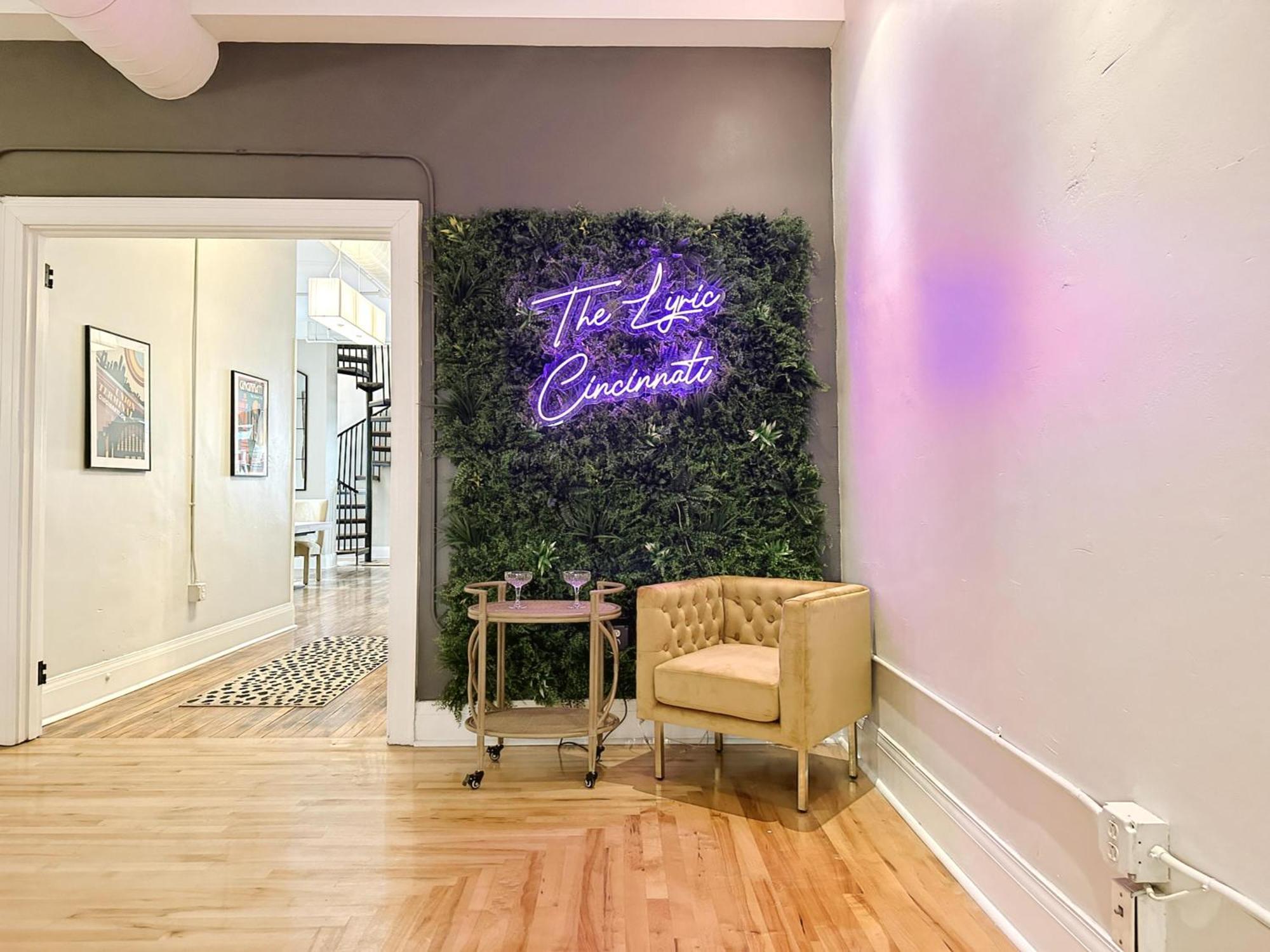 The Historic Lyric Penthouse With Private Rooftop Цинциннати Экстерьер фото
