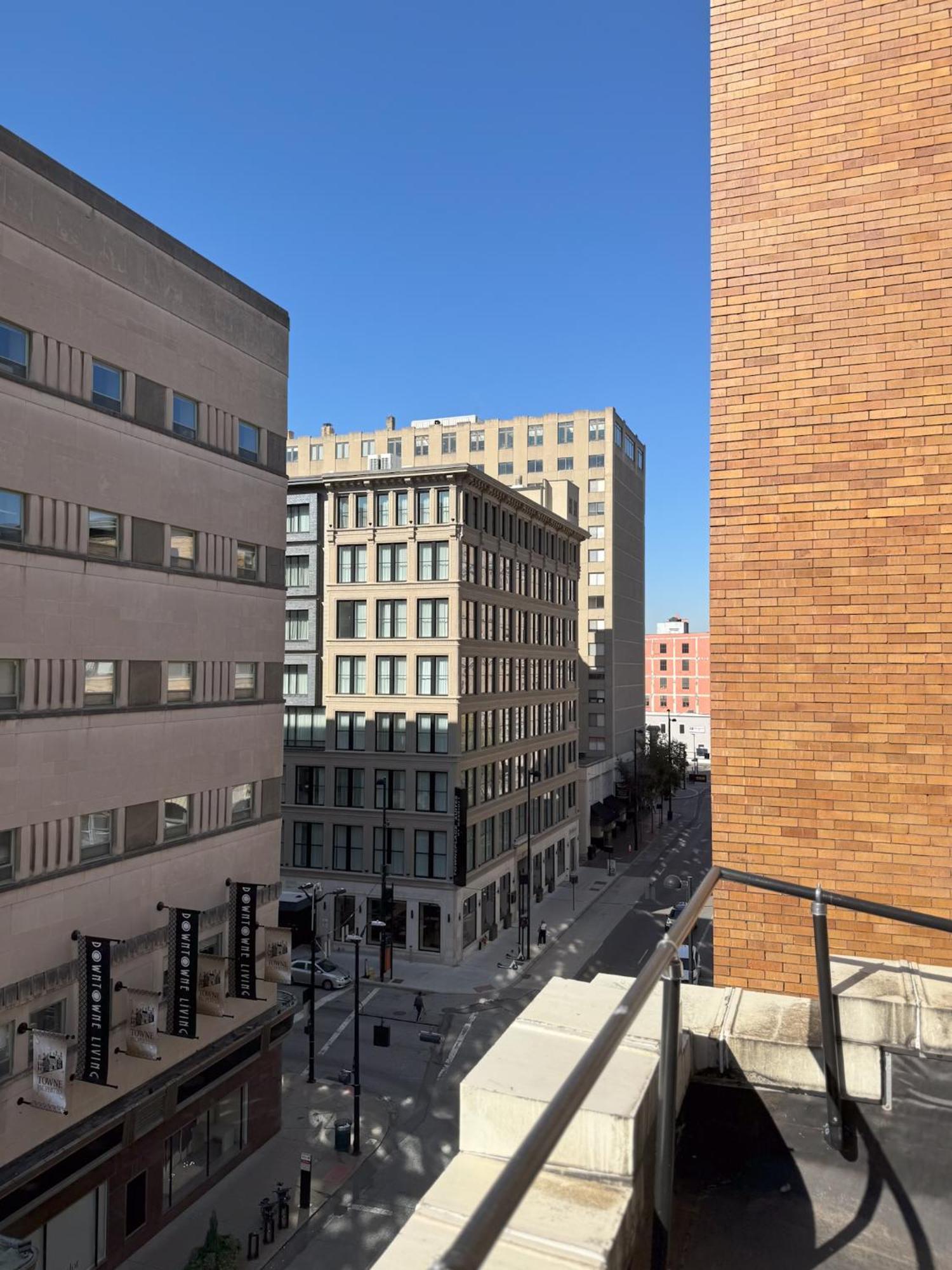 The Historic Lyric Penthouse With Private Rooftop Цинциннати Экстерьер фото