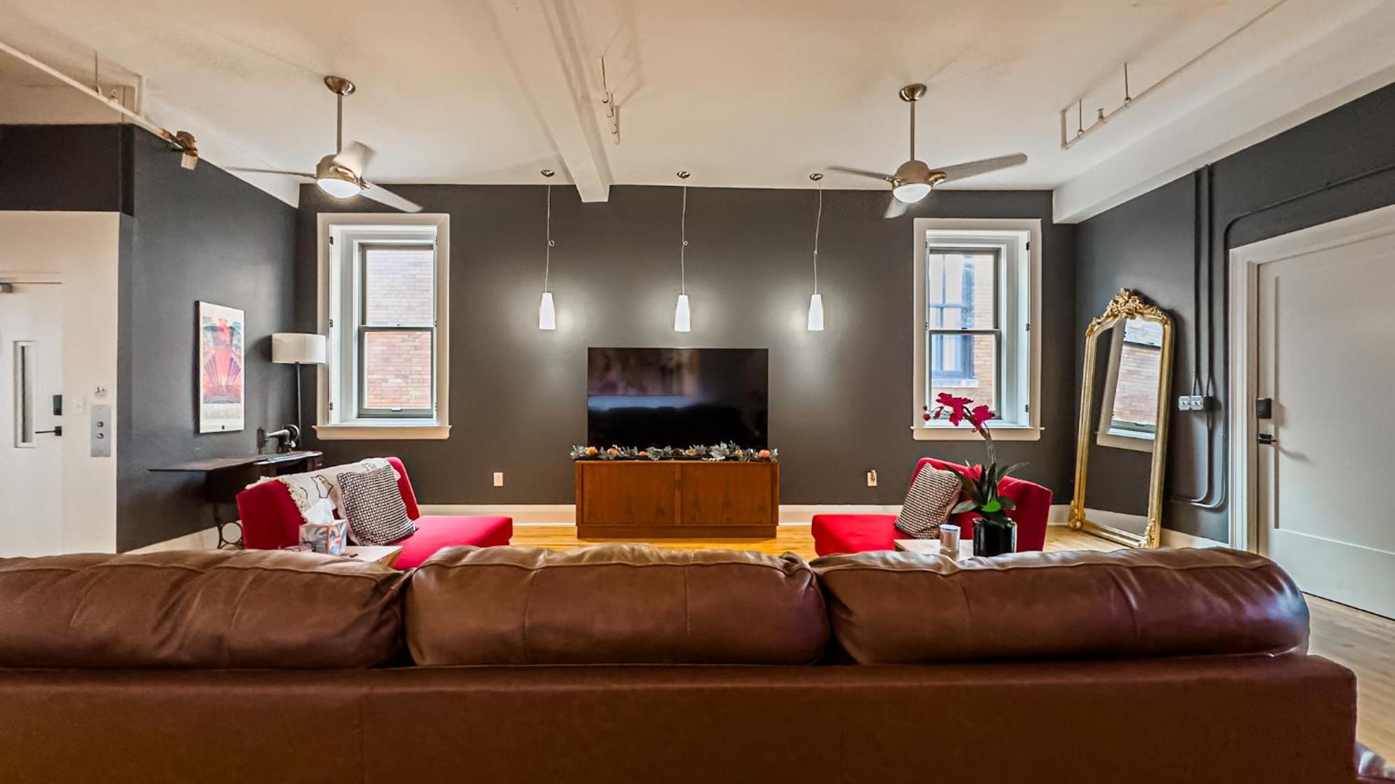 The Historic Lyric Penthouse With Private Rooftop Цинциннати Экстерьер фото