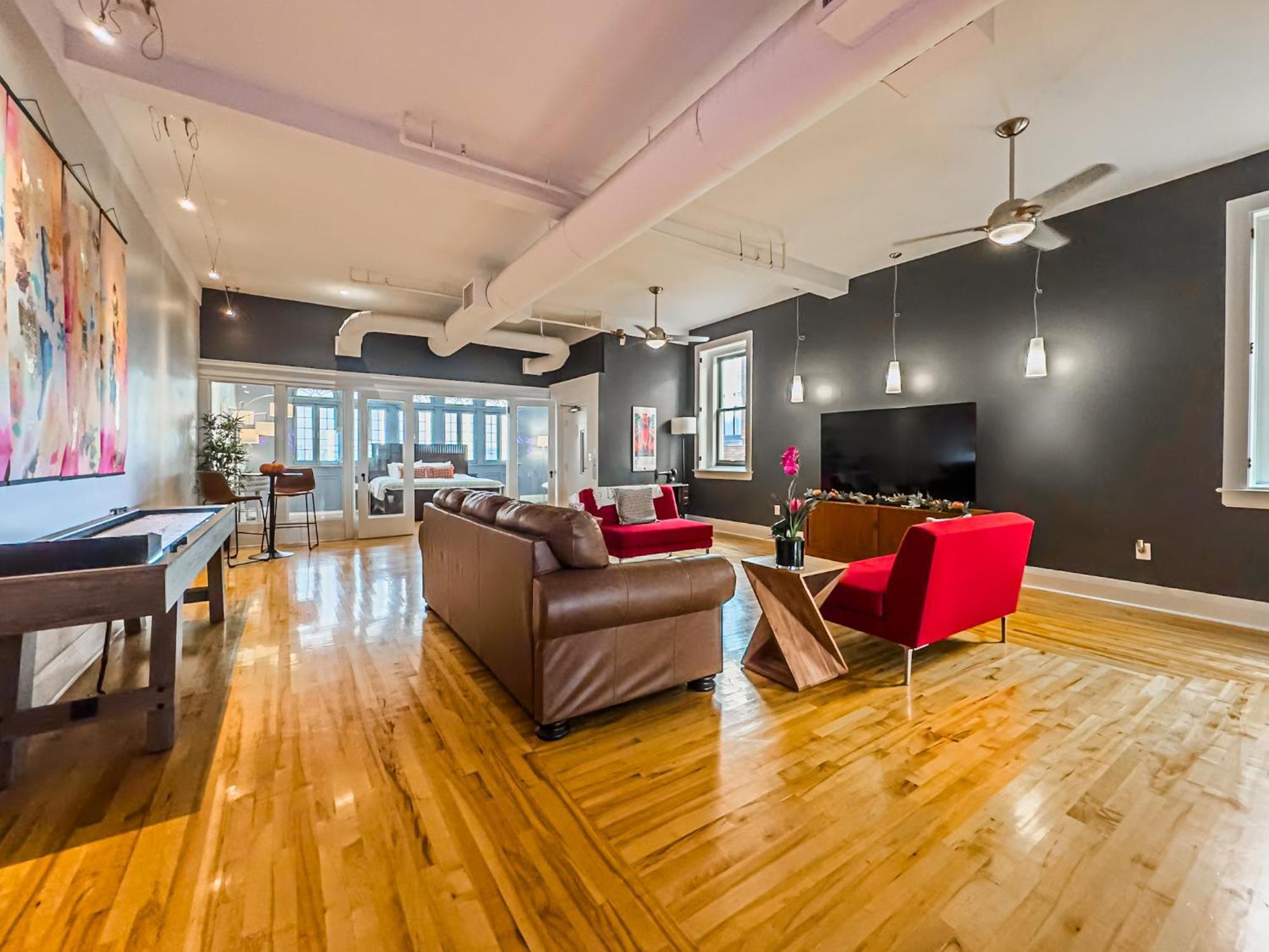 The Historic Lyric Penthouse With Private Rooftop Цинциннати Экстерьер фото