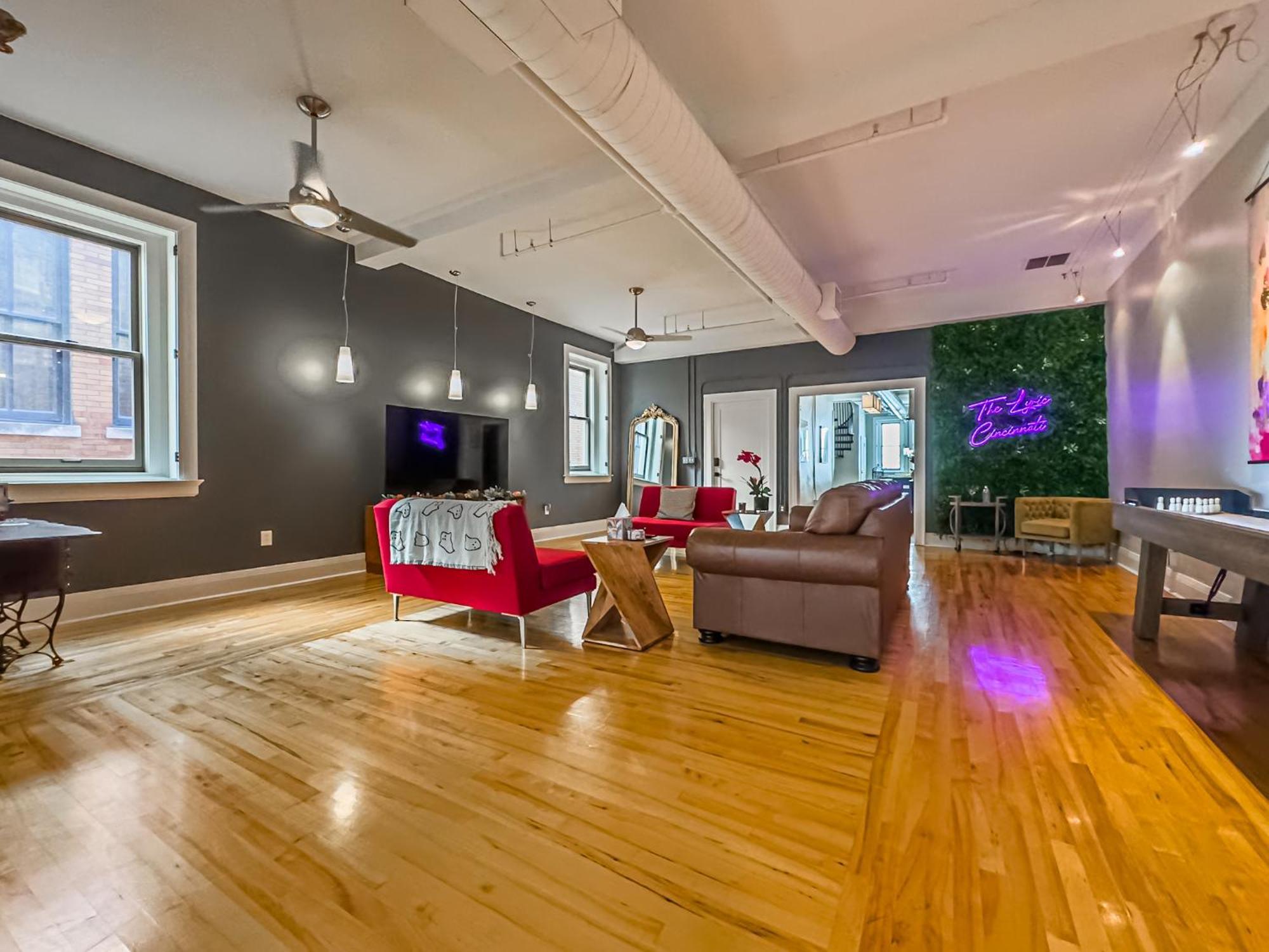 The Historic Lyric Penthouse With Private Rooftop Цинциннати Экстерьер фото